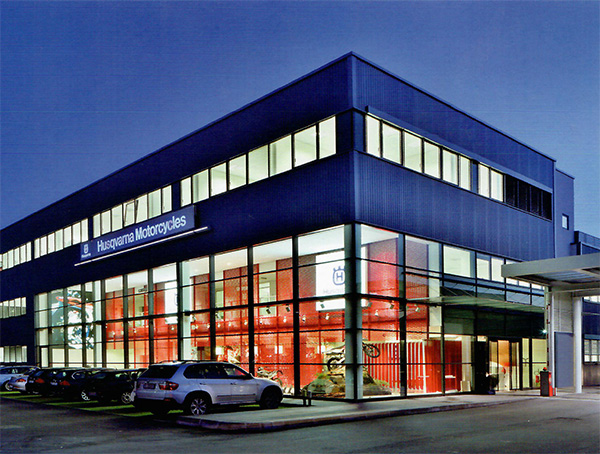 Husqvarna摩托車展廳設計 Husqvarna摩托車展廳設計